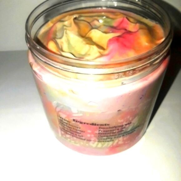 Hand CRAFTED Unicorn glows  - Picture 5 of 13